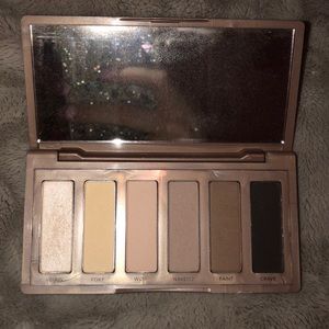 Urban Decay Naked Basics